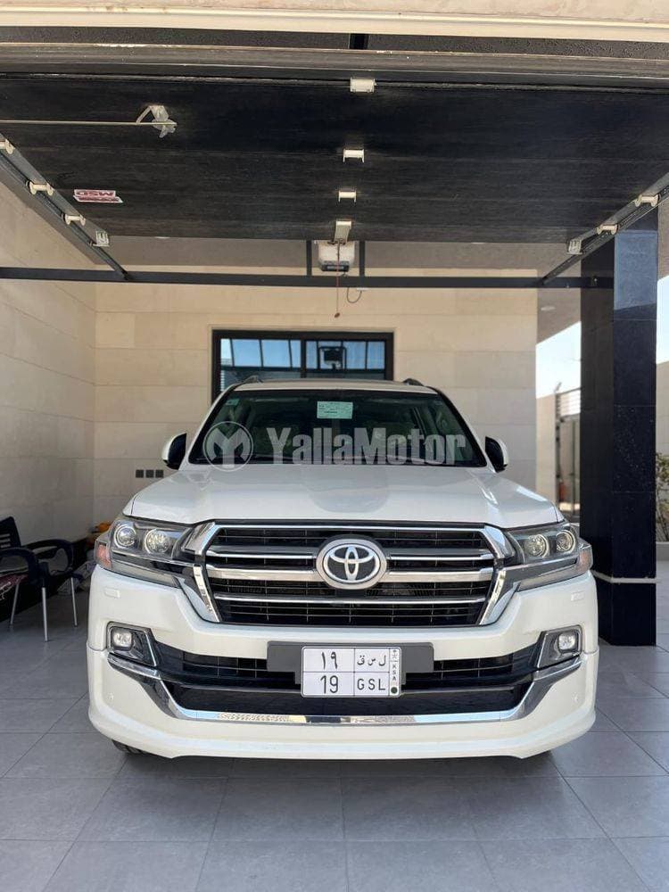 2019 Toyota Land Cruiser