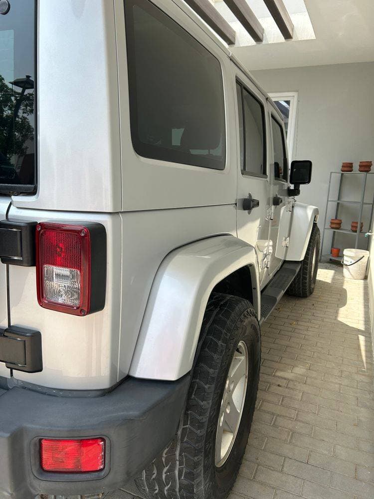 2011 Jeep Wrangler Unlimited thumbnail 4