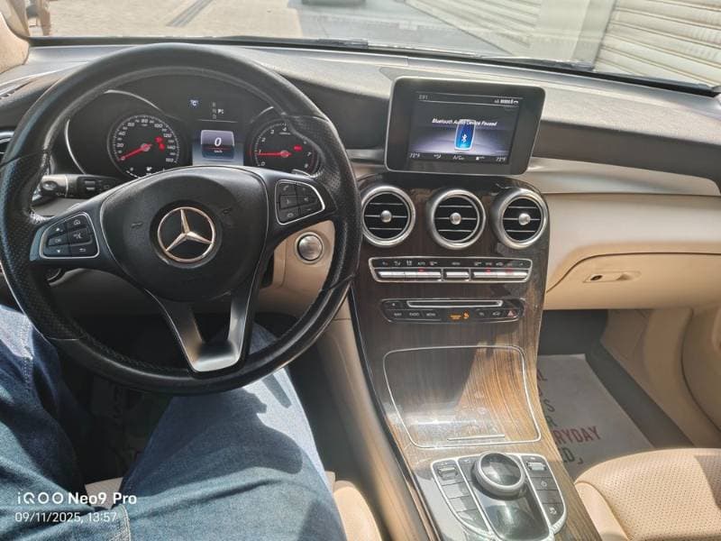 2018 Mercedes-Benz 300 thumbnail 5