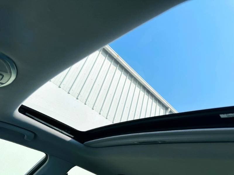 2017 Hyundai Sonata thumbnail 5