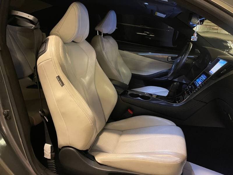 2020 Infiniti Q60 Coupe thumbnail 3