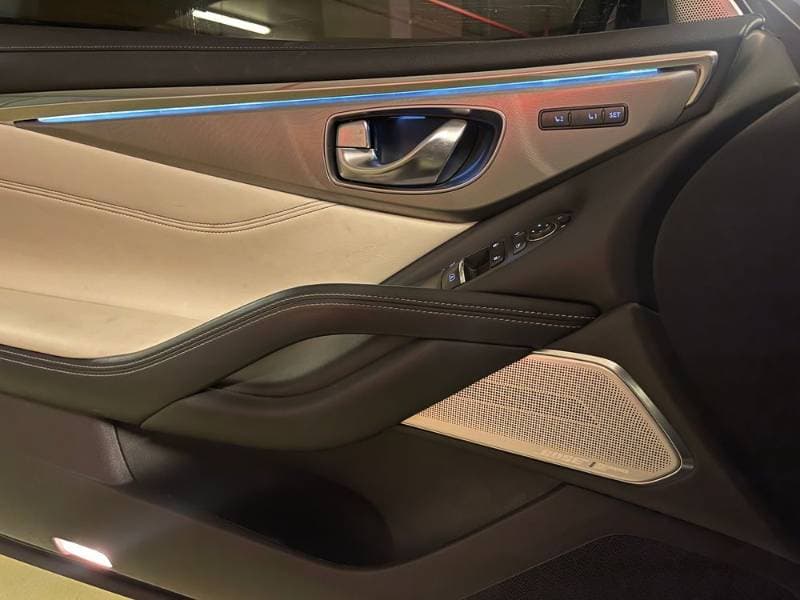 2020 Infiniti Q60 Coupe thumbnail 5
