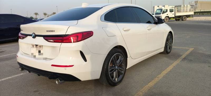 2021 BMW 2 Series Active Tourer thumbnail 2