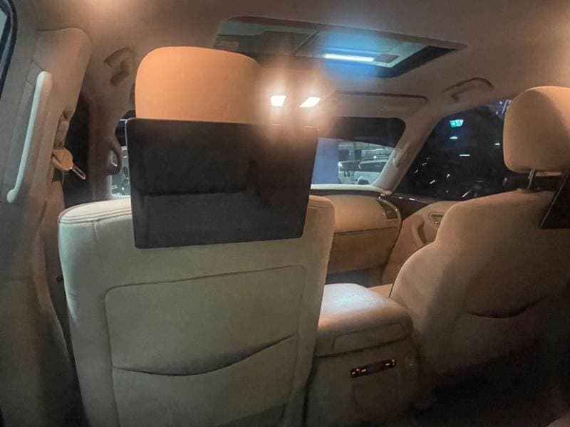 2016 Nissan Patrol thumbnail 3