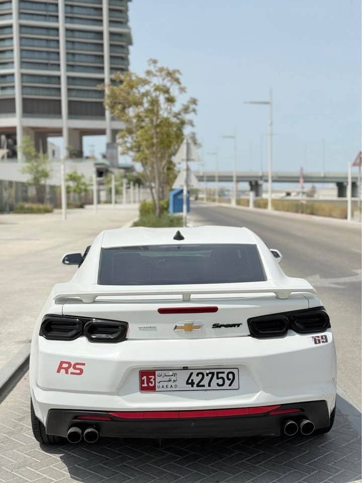 2020 Chevrolet Camaro Coupe thumbnail 3