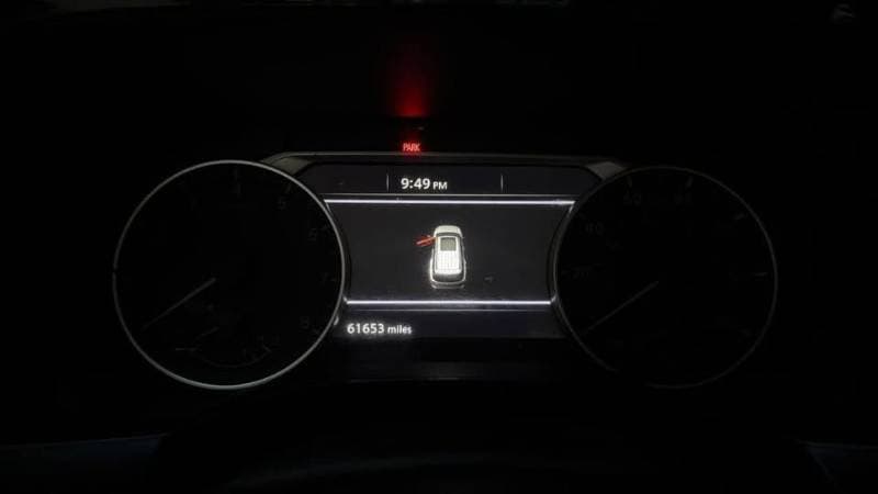 2022 Nissan Pathfinder thumbnail 8