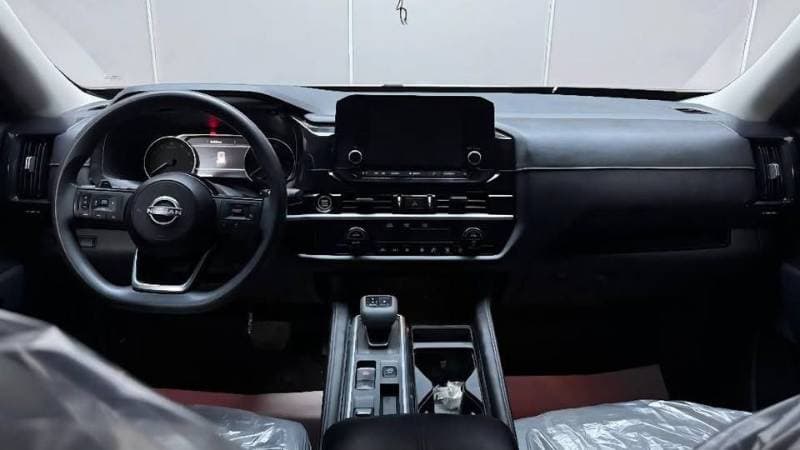 2022 Nissan Pathfinder thumbnail 7