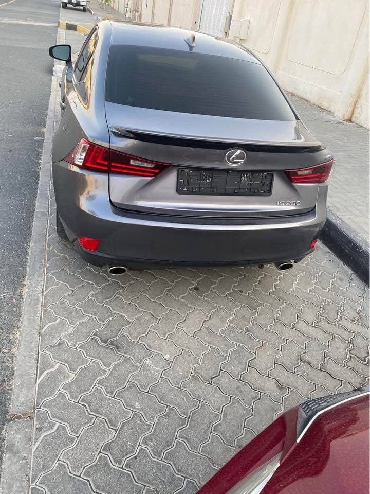 2015 Lexus IS250 thumbnail 5