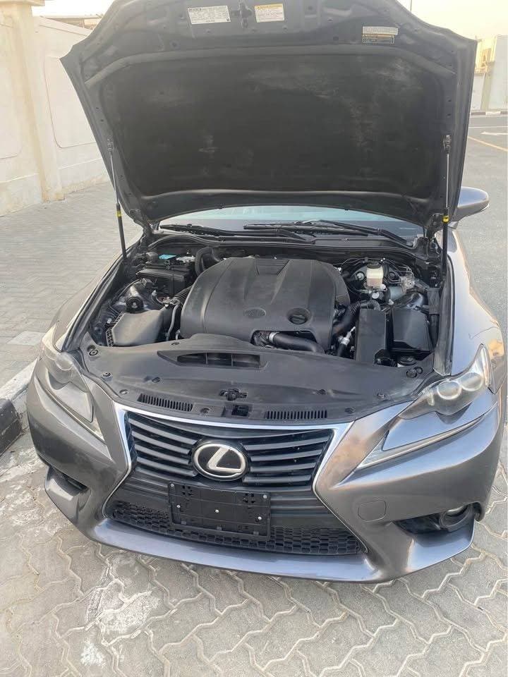 2015 Lexus IS250 thumbnail 6