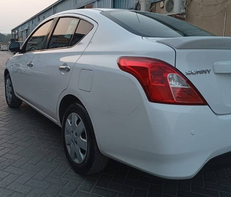 2023 Nissan Sunny thumbnail 4