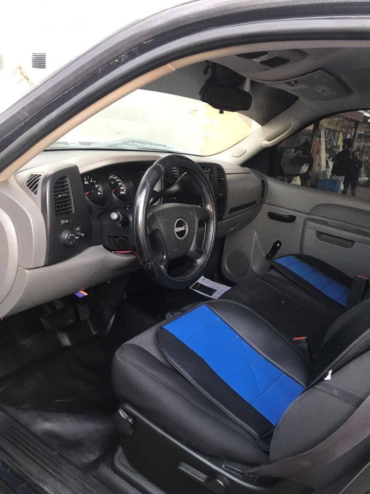 2011 GMC Sierra thumbnail 2