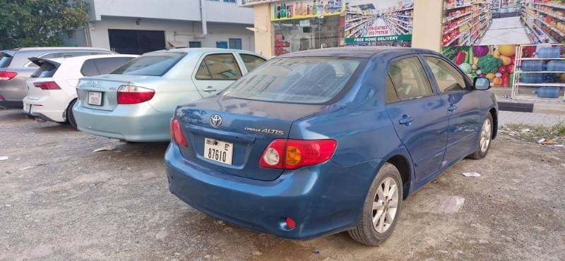 2009 Toyota Corolla thumbnail 3