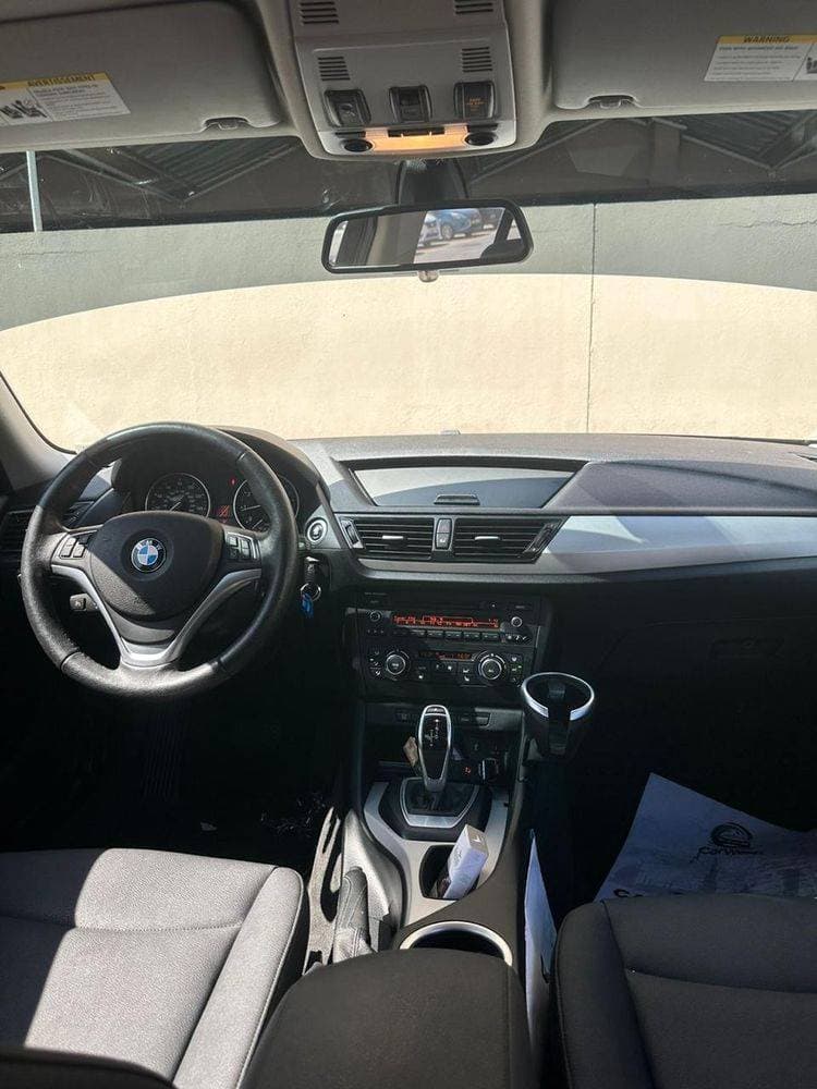 2015 BMW X1 thumbnail 2