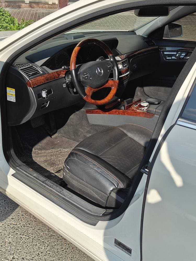 2012 Mercedes-Benz S-Class thumbnail 5