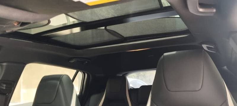 2017 Infiniti Q30 thumbnail 4