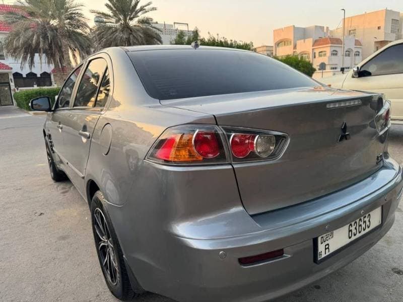 2016 Mitsubishi Lancer EX thumbnail 2