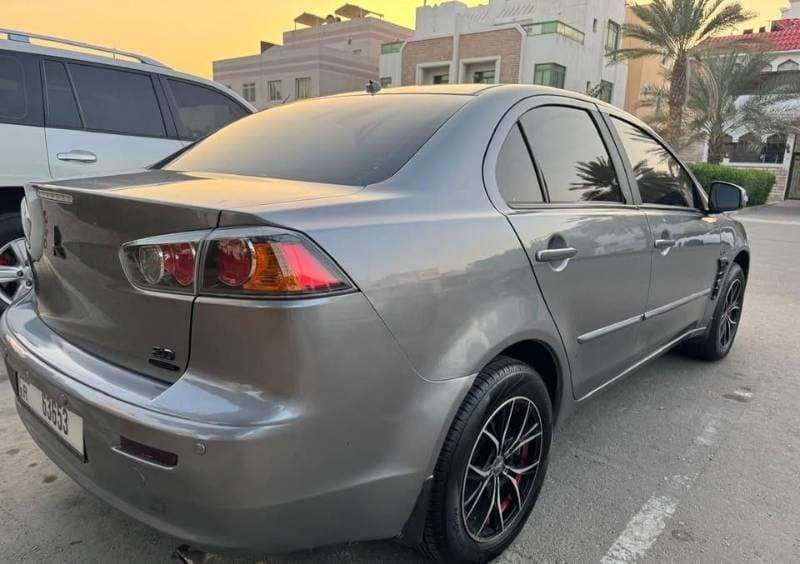 2016 Mitsubishi Lancer EX thumbnail 3