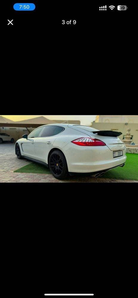 2011 Porsche Panamera thumbnail 2