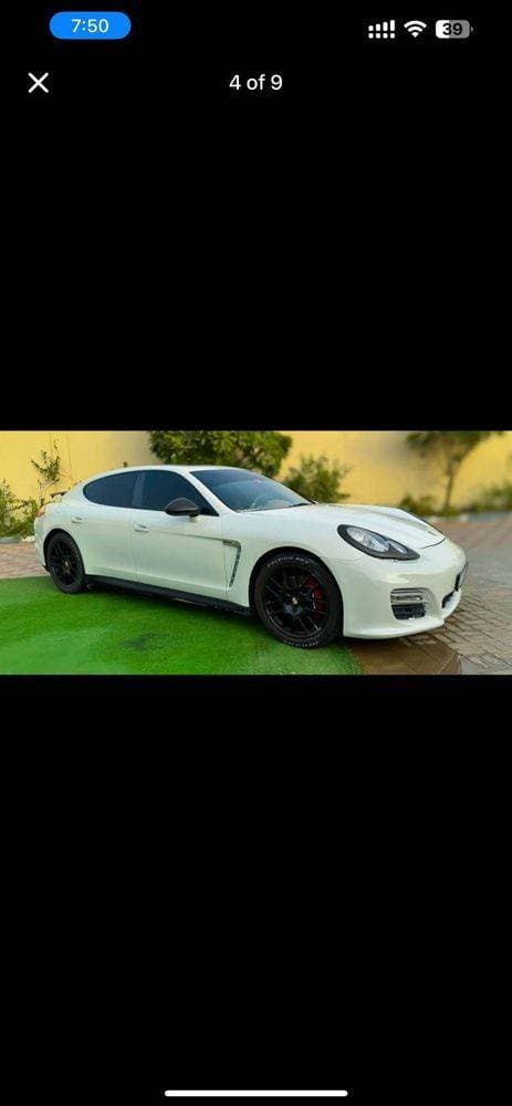 2011 Porsche Panamera thumbnail 4