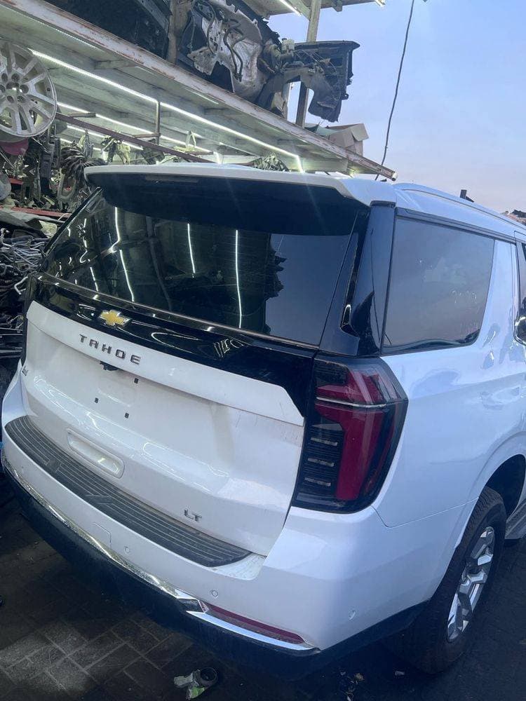 2025 Chevrolet Tahoe thumbnail 5