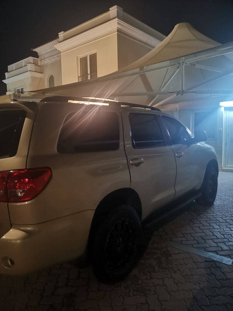 2013 Toyota Sequoia