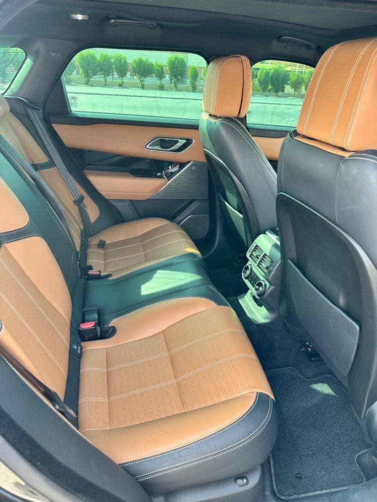 2019 Land Rover Range Rover Velar thumbnail 4