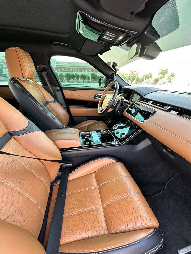2019 Land Rover Range Rover Velar thumbnail 3