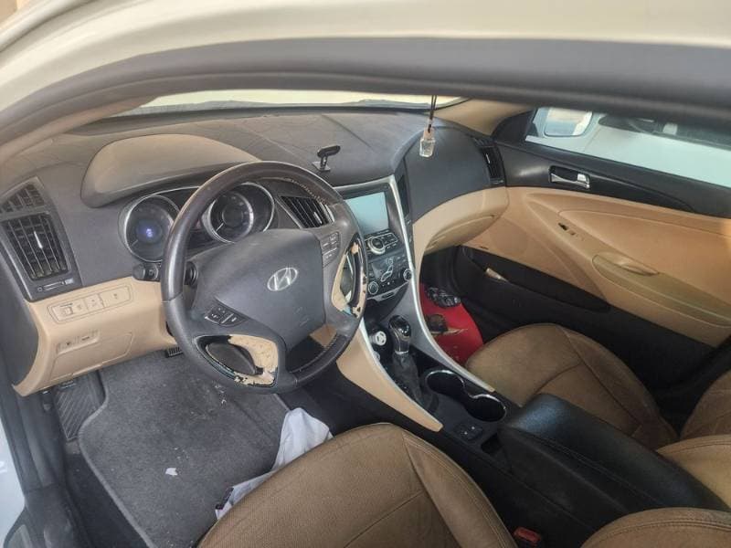 2013 Hyundai Sonata thumbnail 3
