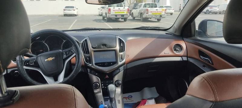2016 Chevrolet Cruze thumbnail 4