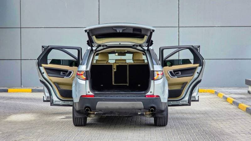 2016 Land Rover Discovery Sport thumbnail 3
