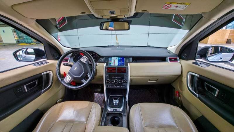 2016 Land Rover Discovery Sport thumbnail 5