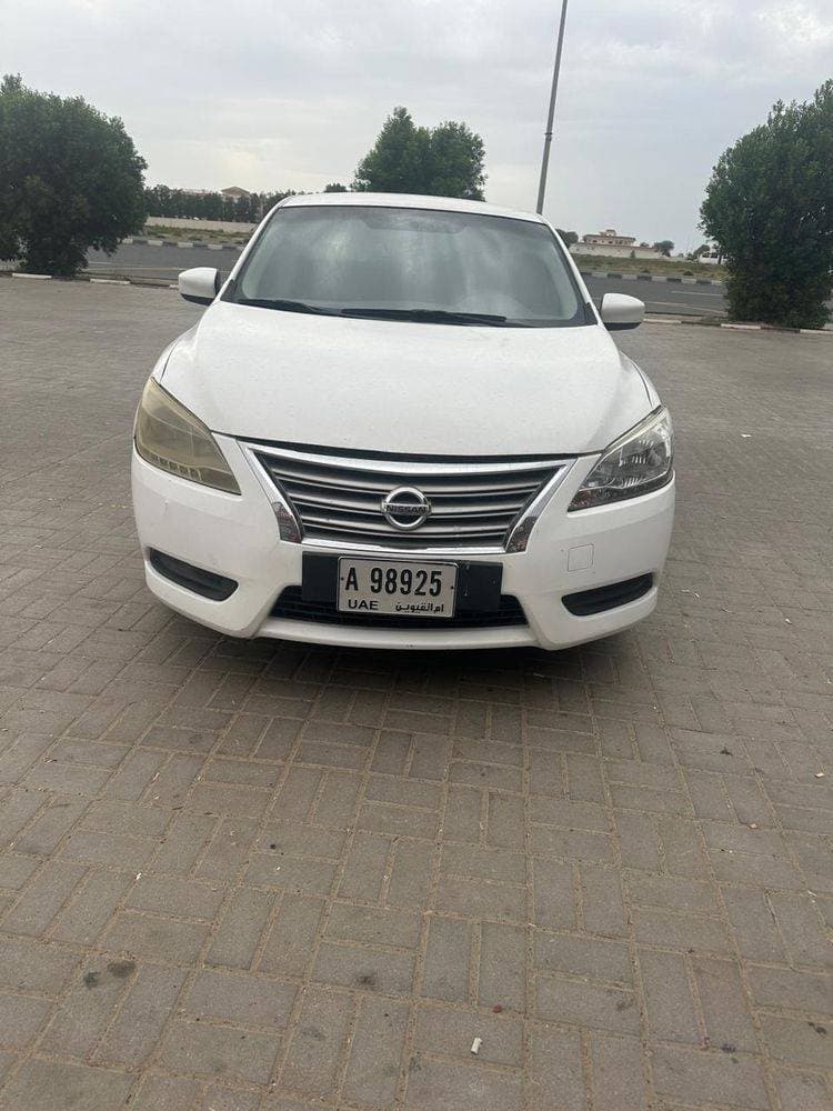 2014 Nissan Sentra thumbnail 4