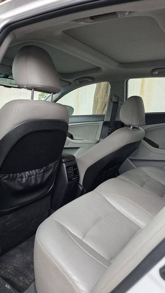 2015 Kia Optima thumbnail 4