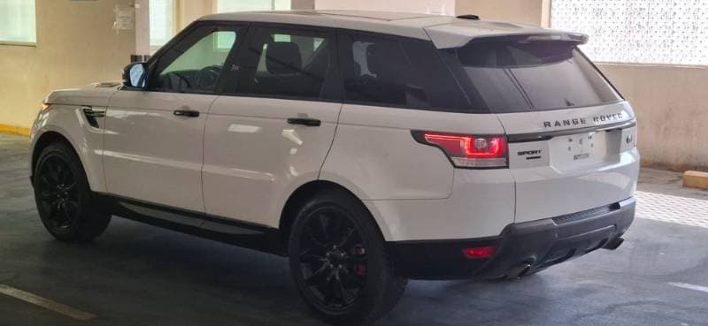 2015 Land Rover Range Rover thumbnail 2