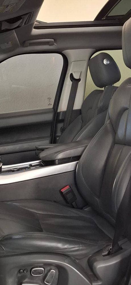 2015 Land Rover Range Rover thumbnail 4