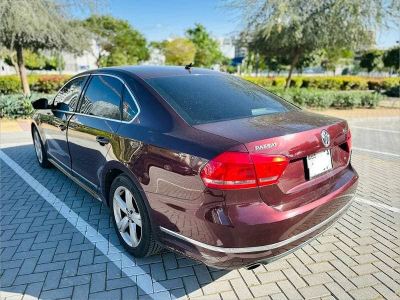 2013 Volkswagen Passat thumbnail 3