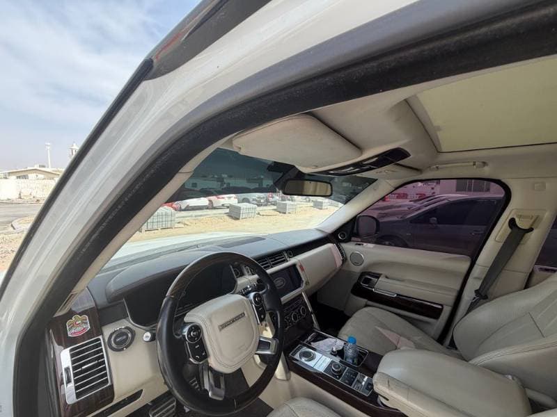 2014 Land Rover Range Rover Sport thumbnail 4
