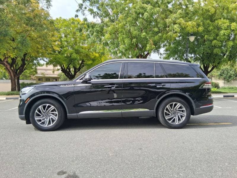 2023 Lincoln Aviator thumbnail 2
