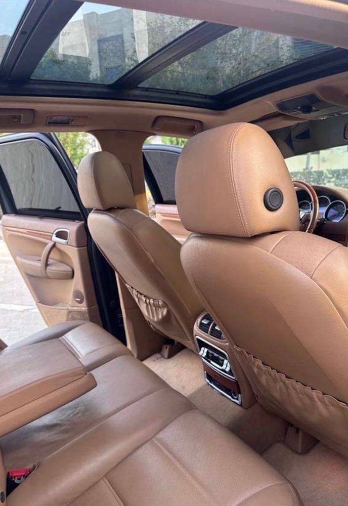 2009 Porsche Cayenne thumbnail 4