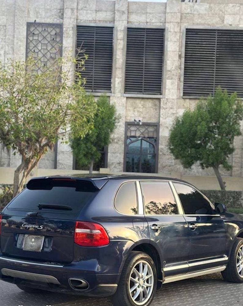 2009 Porsche Cayenne thumbnail 2
