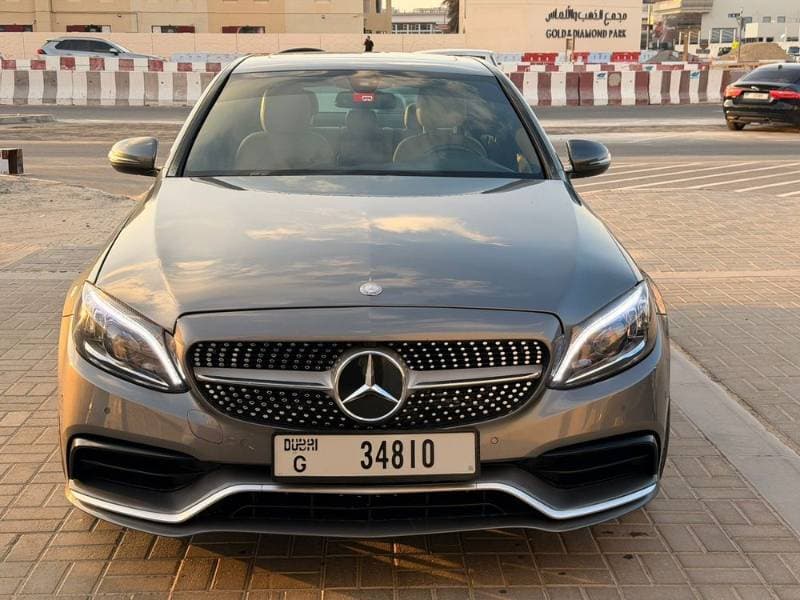 2018 Mercedes-Benz C-Class thumbnail 2