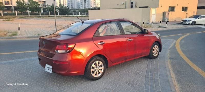 2020 Kia Pegas thumbnail 5