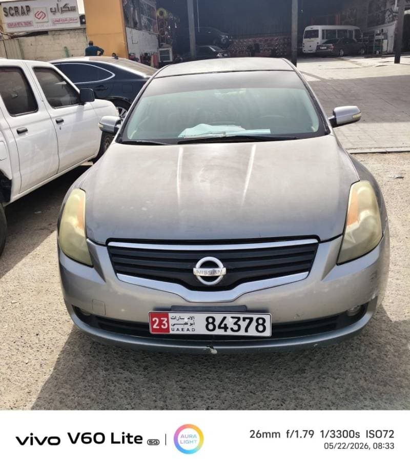 2009 Nissan Altima thumbnail 3