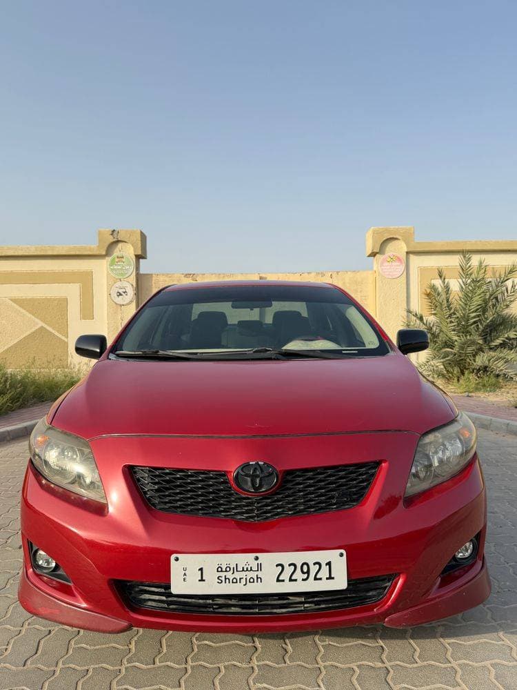 2010 Toyota Corolla thumbnail 2