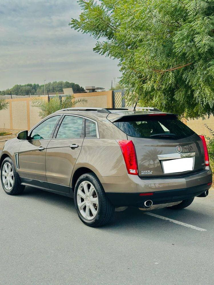 2014 Cadillac SRX thumbnail 2