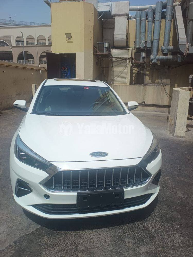 2023 JAC J7 Sportback