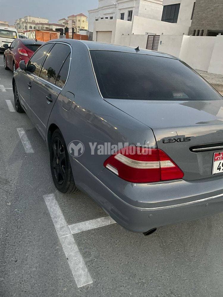 2005 Lexus LS 430 thumbnail 2
