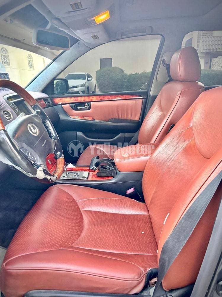 2006 Lexus LS 430 thumbnail 3