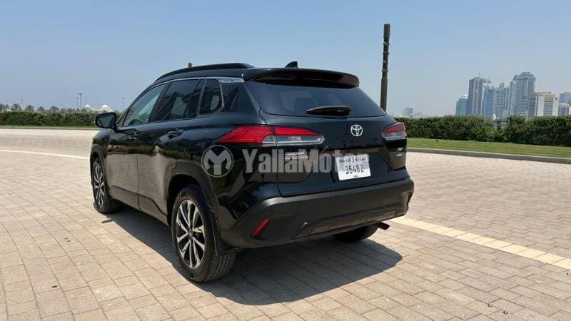 2023 Toyota Corolla Cross thumbnail 5