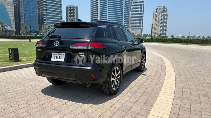2023 Toyota Corolla Cross thumbnail 6